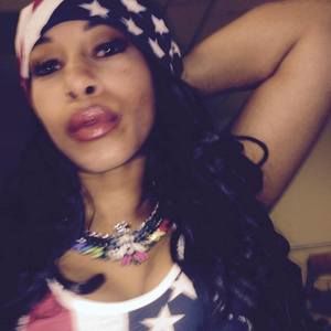 Meet your Posher, Natasha